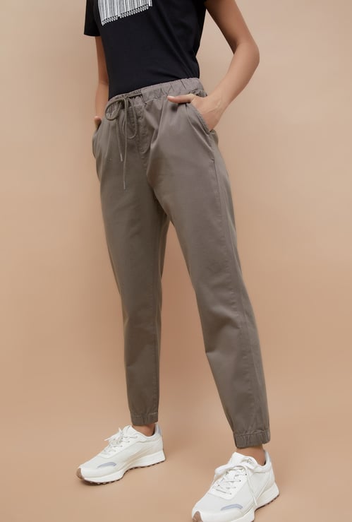 FAME FOREVER Solid Joggers