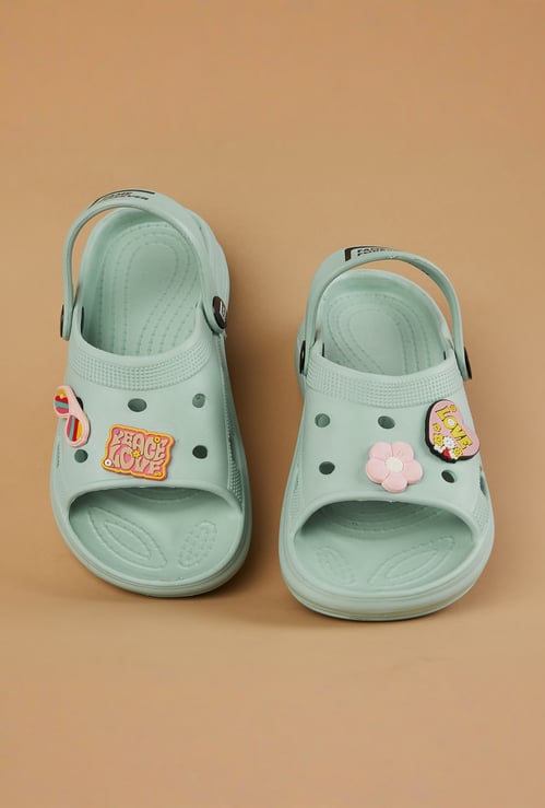 FAME FOREVER Girls Jibbitz-Charms Sandals