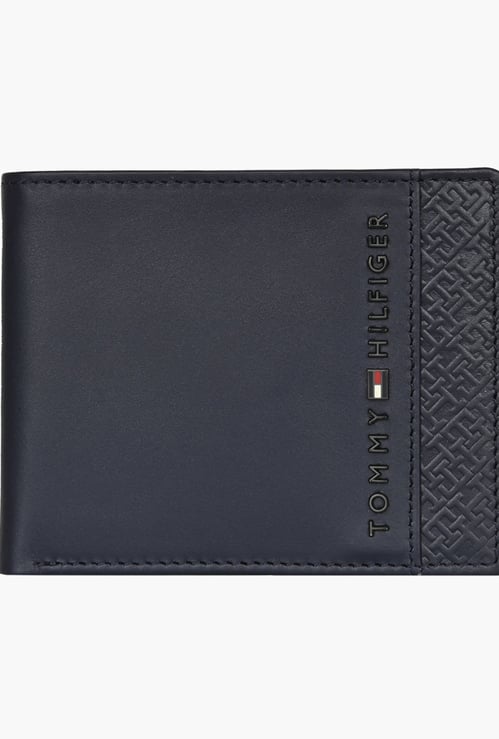 TOMMY HILFIGER Embossed Logo Bi-Fold Leather Wallet