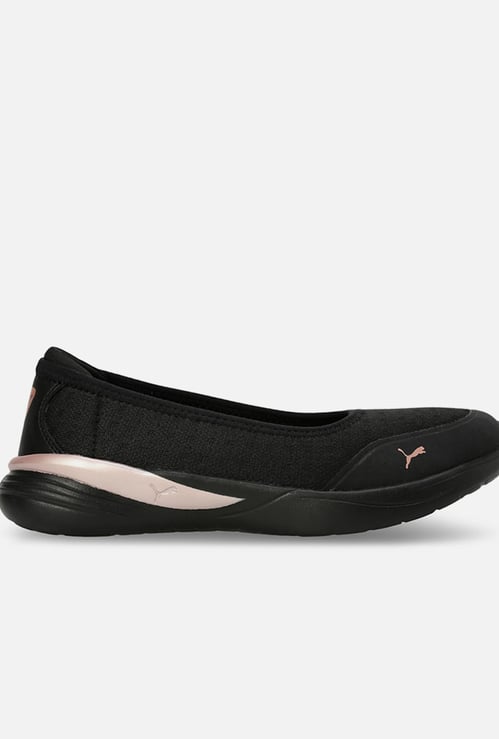 PUMA Mesh Slip-On Sports Shoes