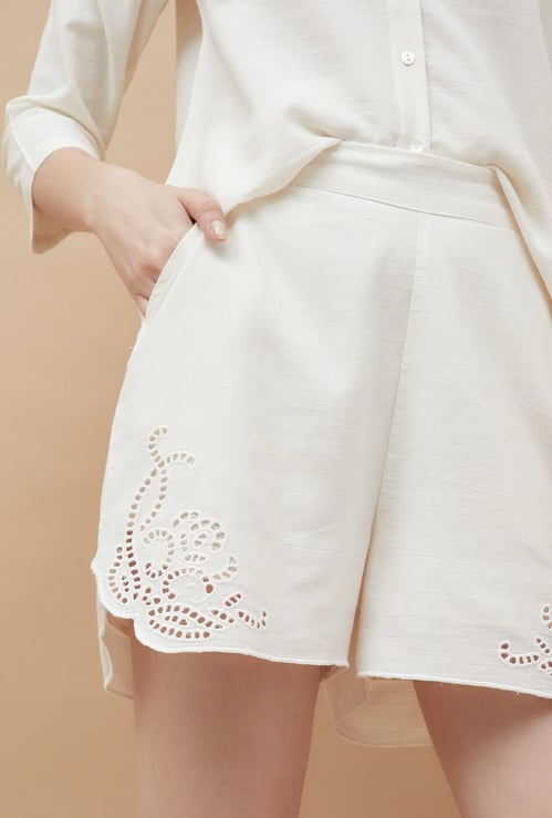 FAME FOREVER Schiffli Embroidered Shorts