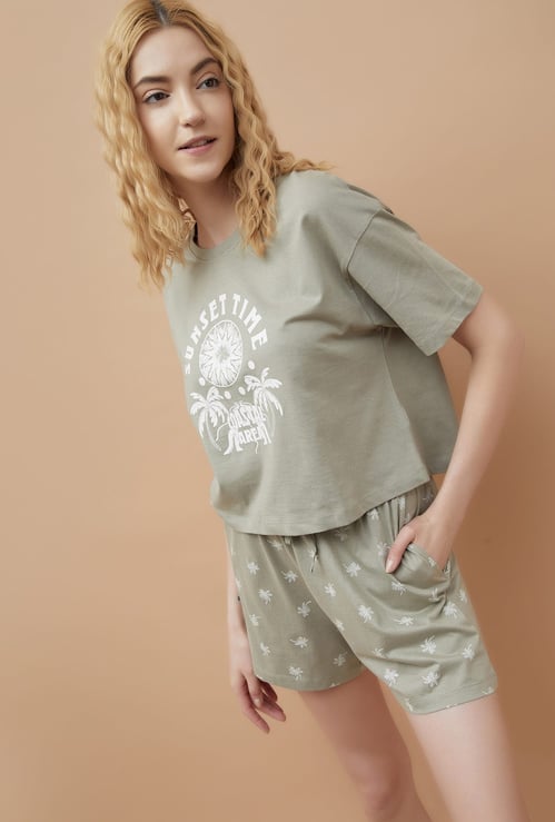 GINGER Printed T-Shirt with Shorts