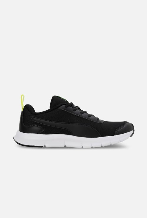 PUMA Pacific Maze Sneakers