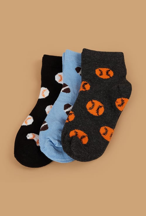 FAME FOREVER Patterned Knit Socks - Pack of 3