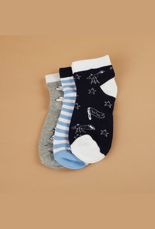 FAME FOREVER Patterned Knit Socks - Pack of 3