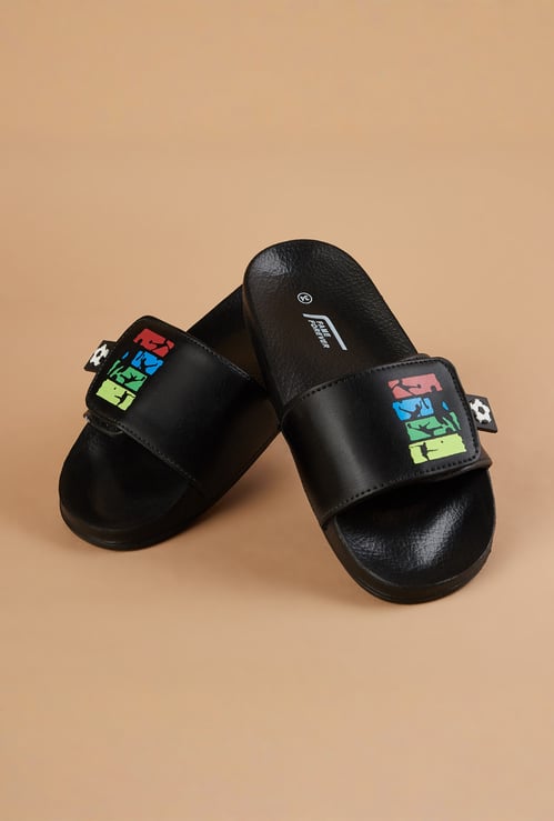 FAME FOREVER Boys Printed Sliders with Velcro