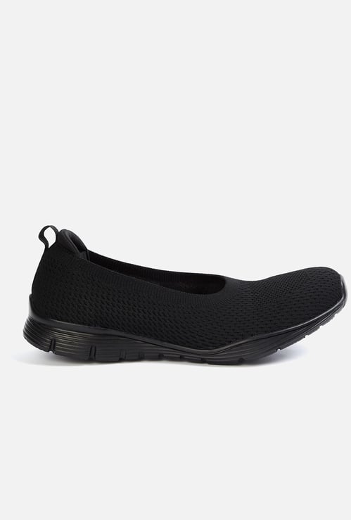 SKECHERS Seager Slip-On Walking Shoes