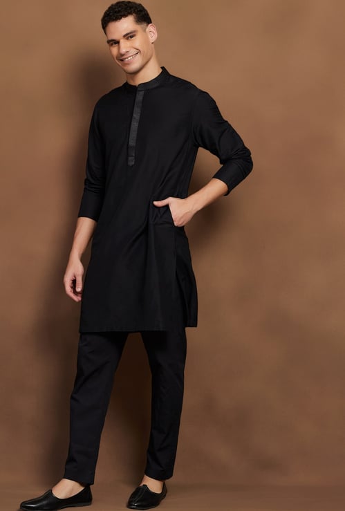 MELANGE Solid Straight Kurta