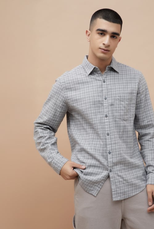 FAME FOREVER Checked Regular Fit Shirt