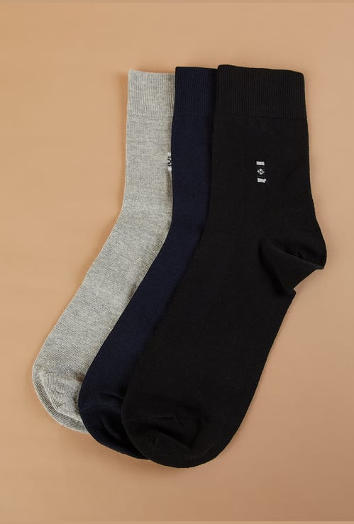 CODE Knitted Crew Length Socks - Pack of 3