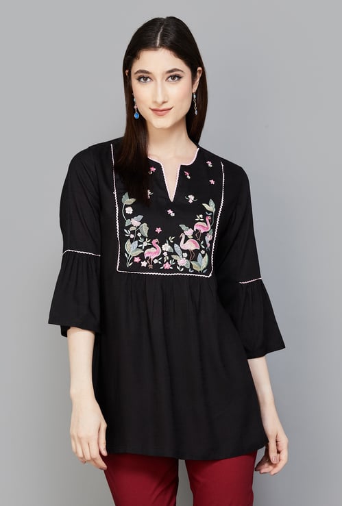 RANGRITI Embroidered Tunic