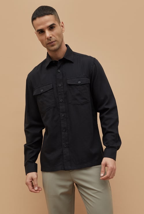 CODE UNWIND Solid Regular Fit Shirt