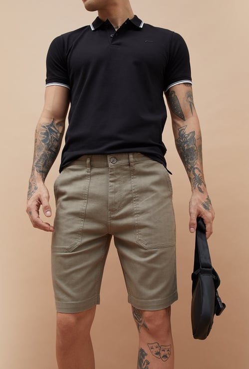 FAME FOREVER Textured Regular Fit Shorts