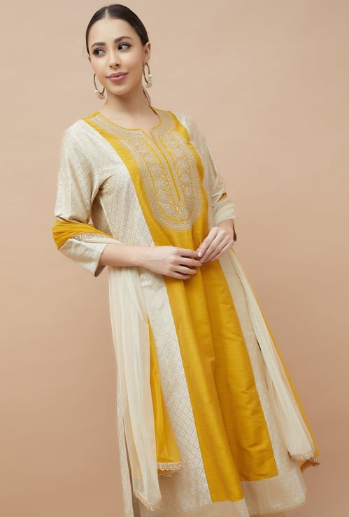 MELANGE Embroidered Yoke A-line Kurta Set