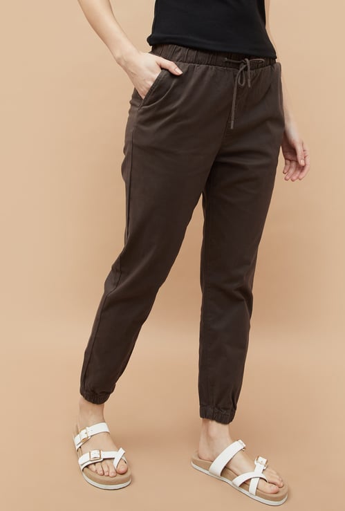 FAME FOREVER Solid Slim Fit Joggers