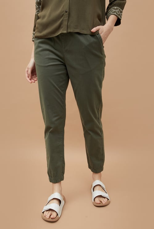 FAME FOREVER Solid Slim Fit Joggers