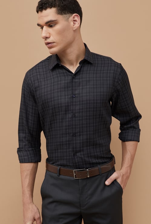 CODE Checked Regular Fit Formal Shirt