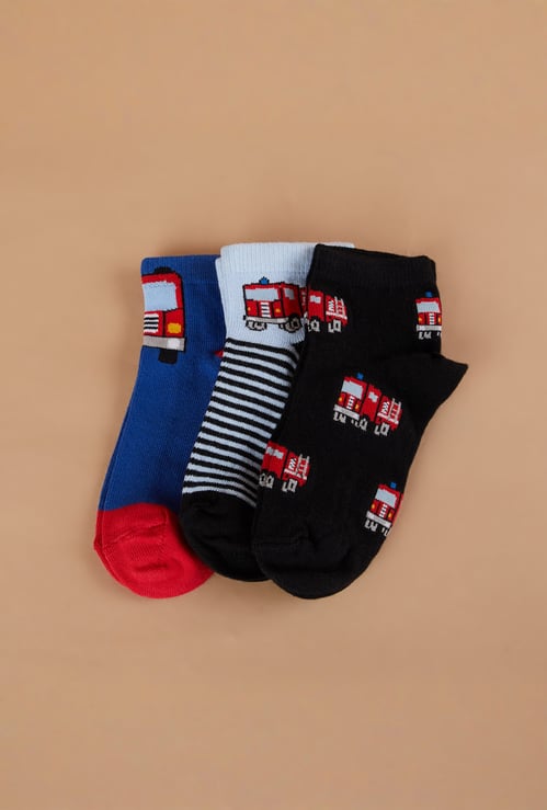 FAME FOREVER Assorted Ankle Length Socks - Pack of 3