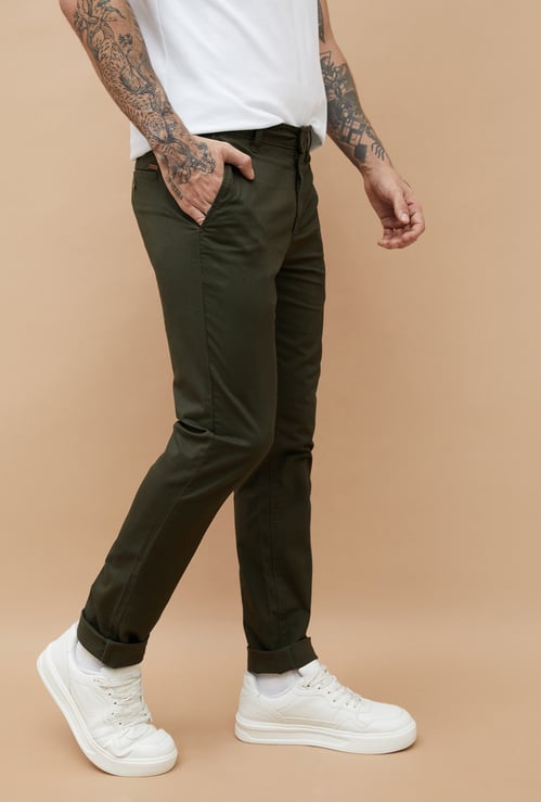 FAME FOREVER Solid Slim Tapered Trousers