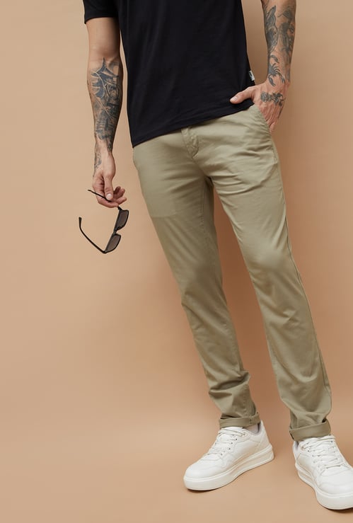 FAME FOREVER Solid Slim Tapered Trousers