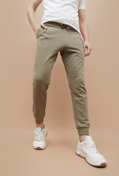 FAME FOREVER Solid Slim Fit Joggers