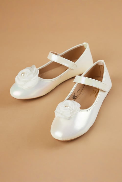 FAME FOREVER Girls Flower-Detail Ballerinas