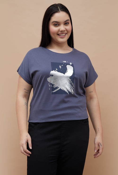 NEXUS Graphic Print T-shirt