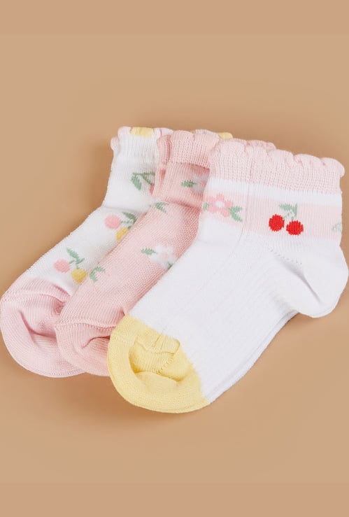 FAME FOREVER Knitted Socks - Pack of 3