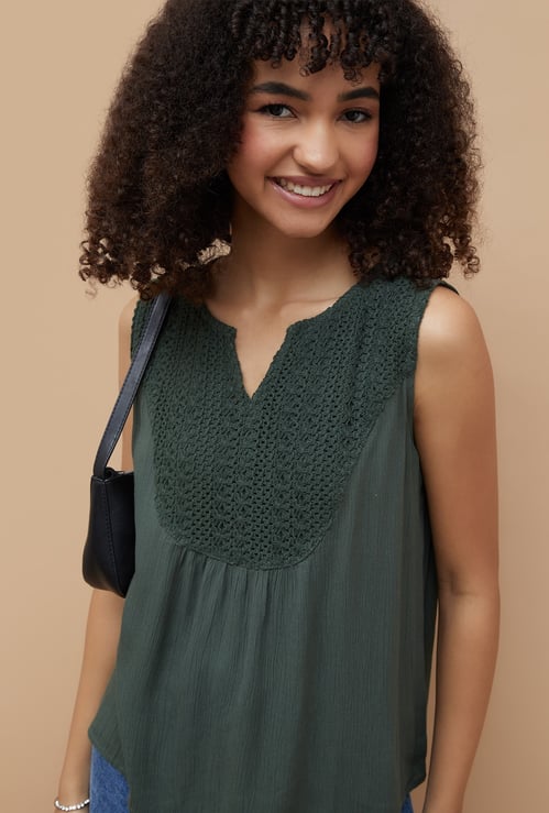 FAME FOREVER Crochet Sleeveless Top