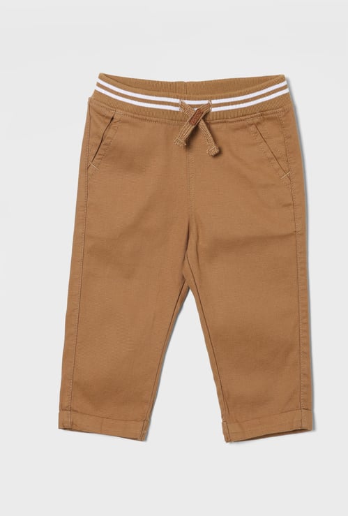 JUNIORS Boys Textured Elasticated Track Pants