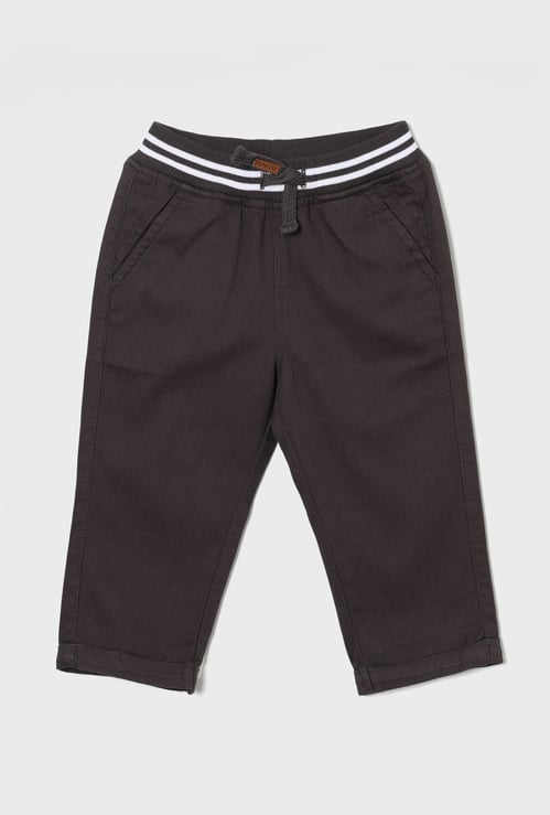 JUNIORS Boys Textured Elasticated Track Pants