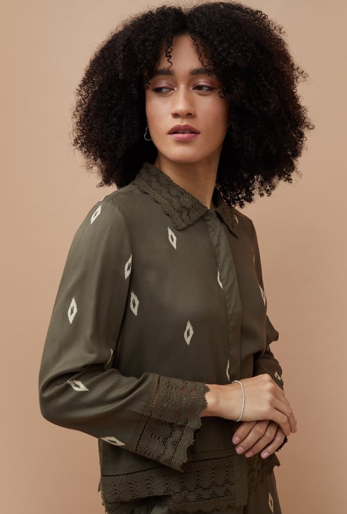 FAME FOREVER Ikat Print Shirt