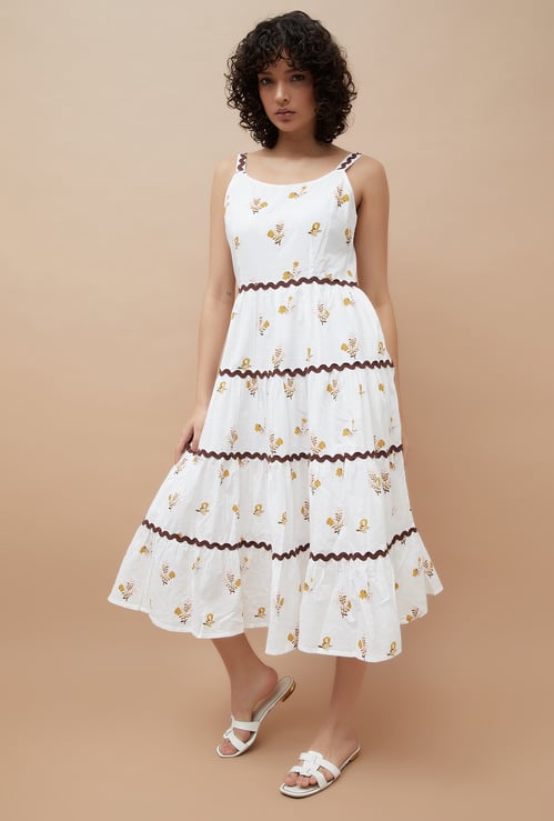 COLOUR ME Floral Print Tiered Maxi Dress