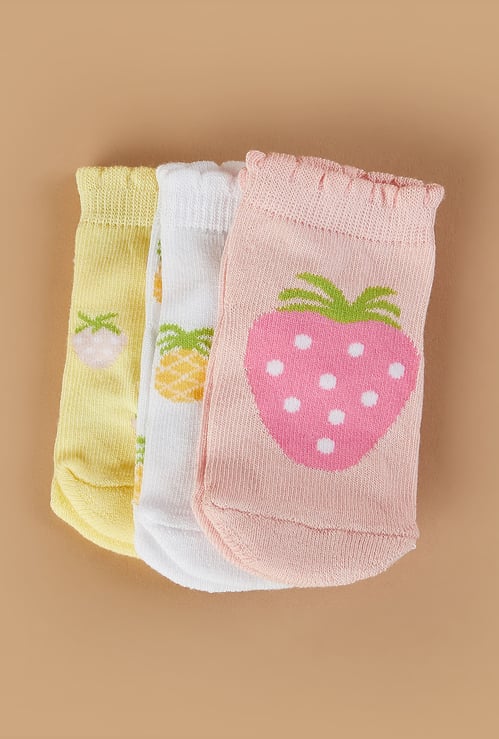 FAME FOREVER Assorted No Show Socks - Pack of 3