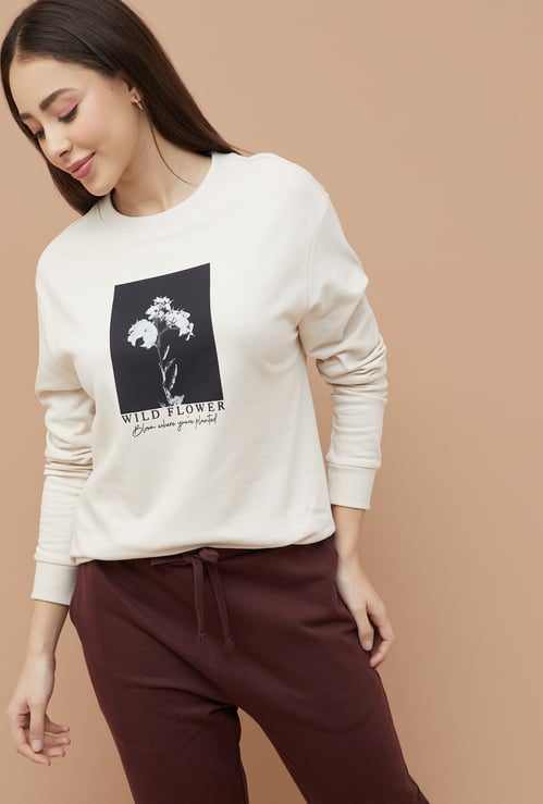 FAME FOREVER Graphic Print Sweatshirt