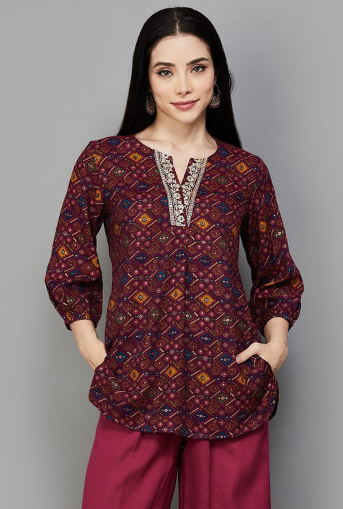 RANGRITI Printed Notched Neck Top