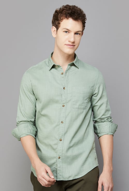 INDIAN TERRAIN Textured Chiselled Shirt (Slim Fit)