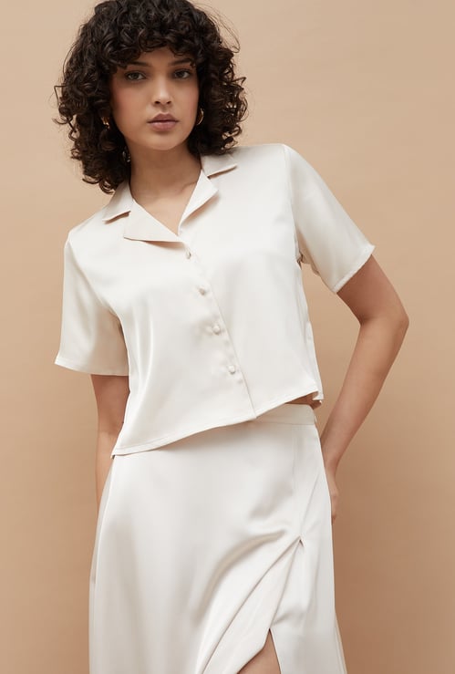 GINGER Solid Cropped Shirt