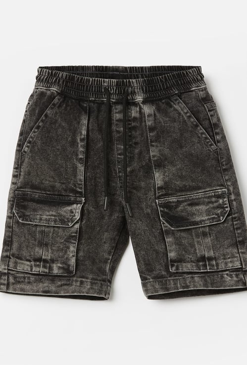 FAME FOREVER Boys Acidwashed Cargo Shorts