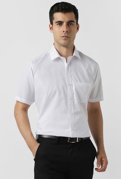 VAN HEUSEN Solid Regular Fit Formal Shirt