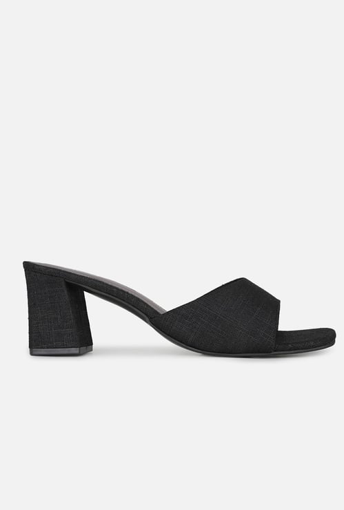 INC.5 Textured Block Heels