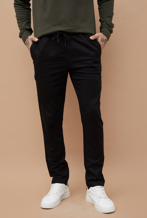 FAME FOREVER Solid Regular Fit Trousers