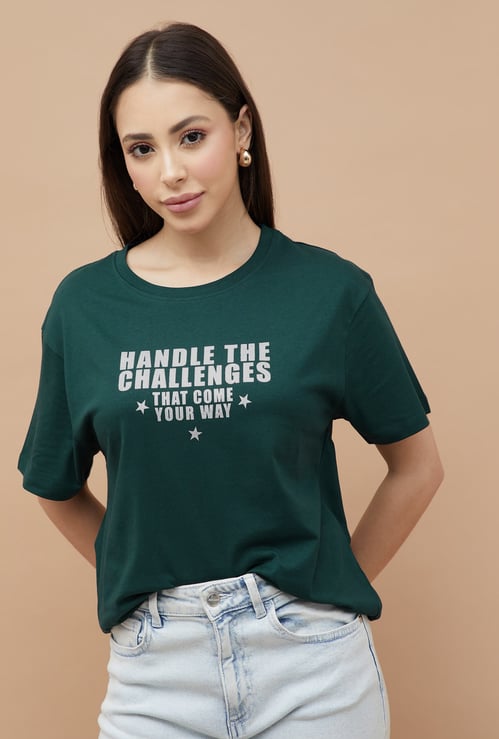 FAME FOREVER Typographic Print T-shirt