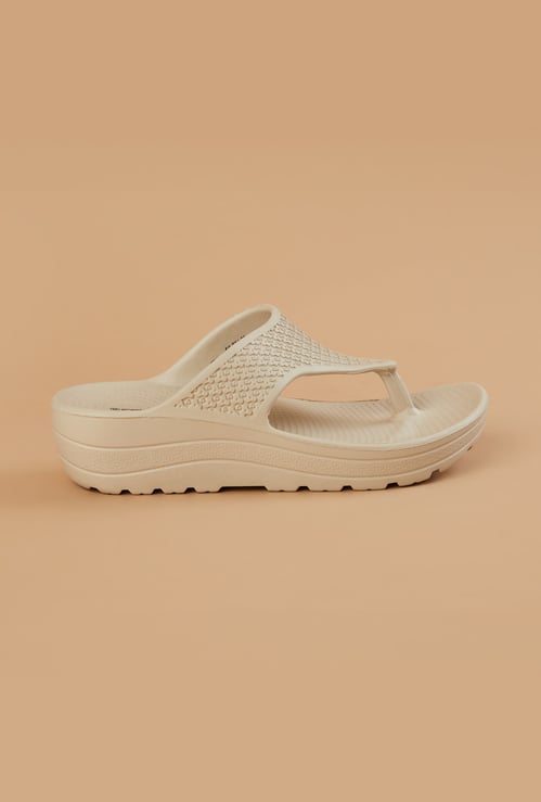 GINGER Textured Platformed Flip-Flops