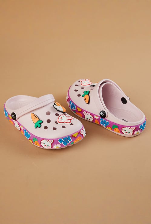 FAME FOREVER Girls Jibbitz Charms Clogs