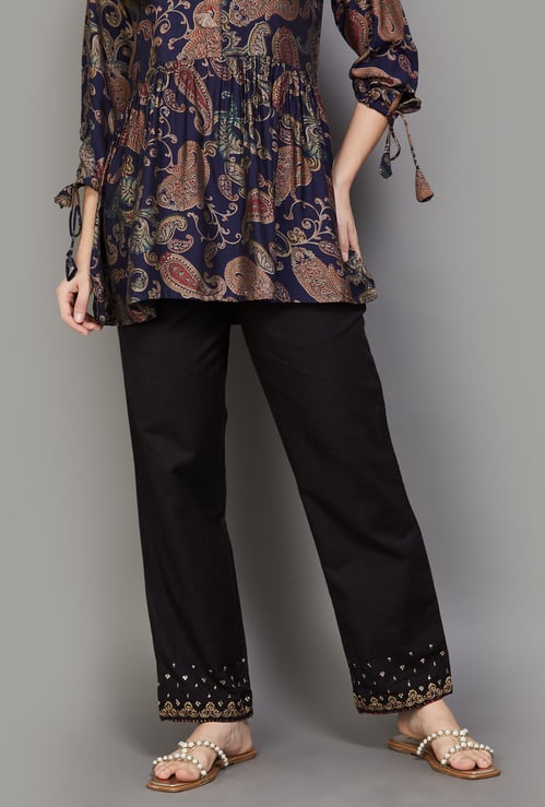 W Embroidered Straight Pants