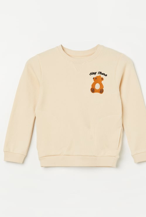 JUNIORS Boys Appliqued Sweatshirt
