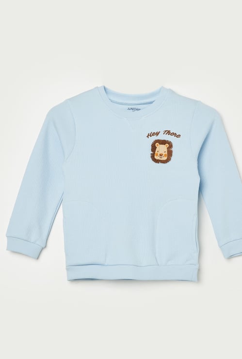JUNIORS Boys Chest Appliqued Sweatshirt