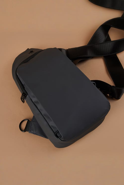 FAME FOREVER Solid Crossbody Backpack