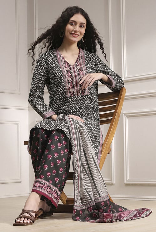 BIBA Geometric Print Straight Kurta Set